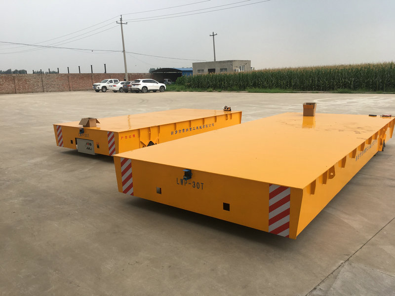 30 tones de vehicles miners sense rastre