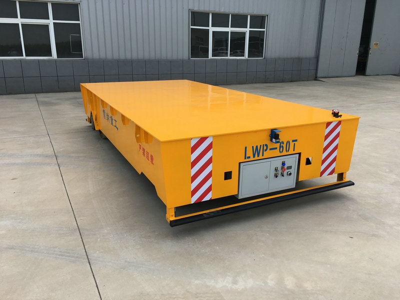 Cotxe de transferència elèctrica sense rastre