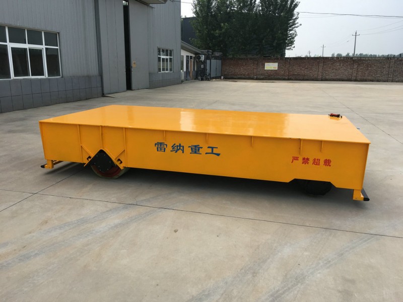 Vehicle de trasllat elèctric sense pista 60T